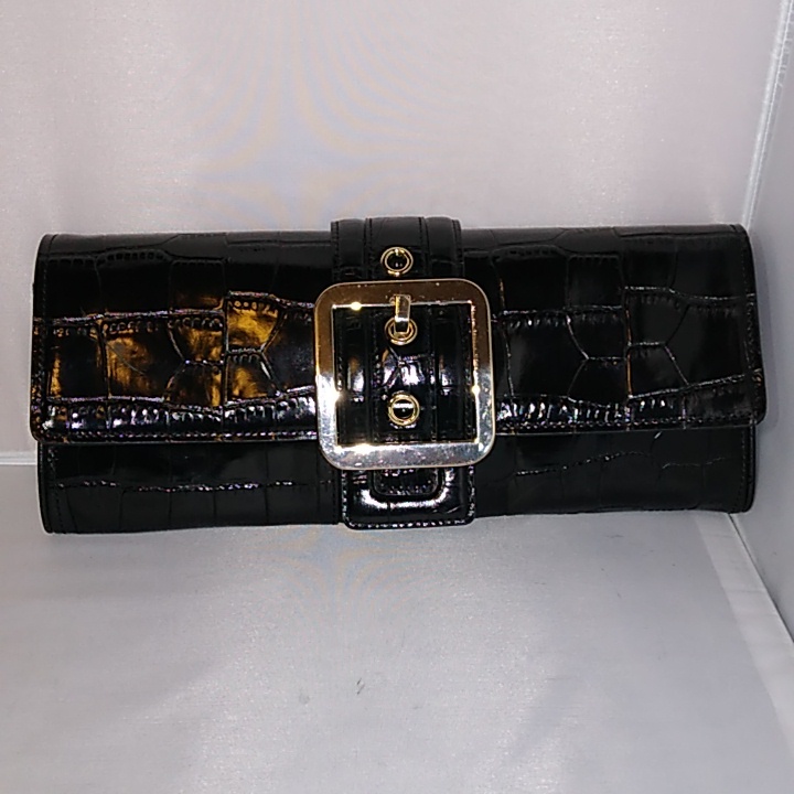 Ann Taylor Brand Leather Clutch
